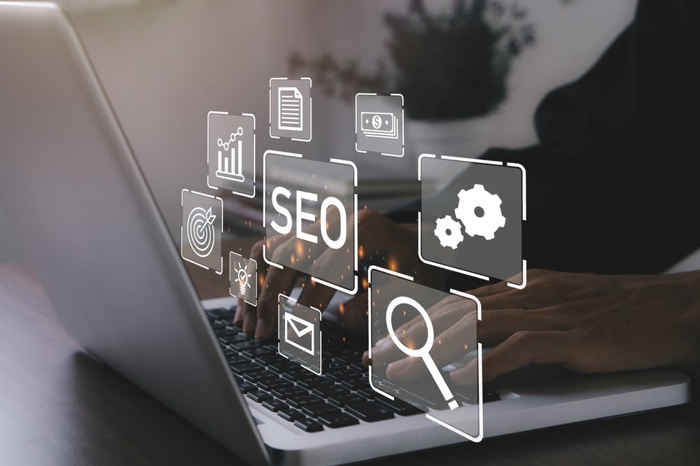 SEO,Search Engine Optimization Marketing Ranking Traffic Website Internet Business Technology Concept.Seo Career.Businessman using laptop to analysis SEO.